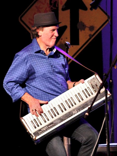 Keyboardist - Roger Boyd
Photo by Jodie Manahan Keyboardist - Roger Boyd
Photo by Jodie Manahan