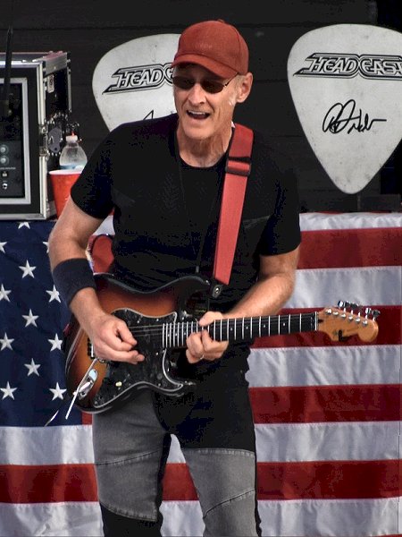 Mark Murtha - Devon Lakeshore Amphitheater
Decatur, IL - Photo by Jody Andresen