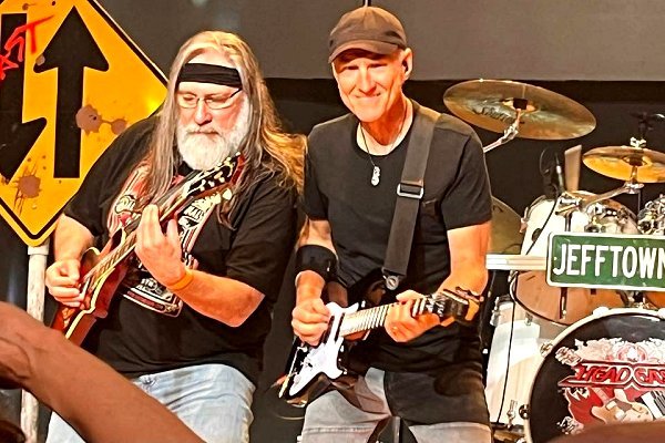 Ricky Lynn Gregg and Mark Murtha
Des Plaines Theatre - Des Plaines, IL 
Photo by LaCretia Willett Gregg