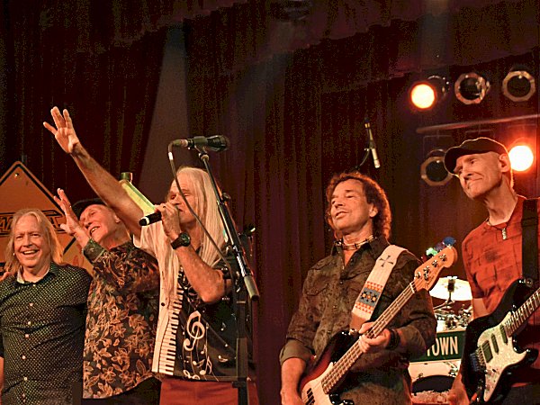 Head East - Surf Ballroom
Clear Lake, IA - Photo by Jody Andresen Head East - Surf Ballroom
Clear Lake, IA - Photo by Jody Andresen